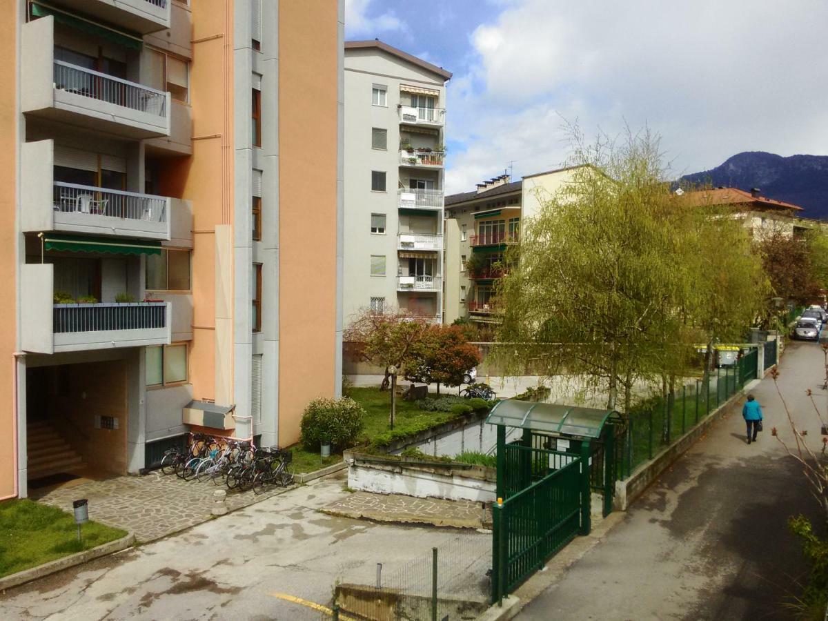Interno 76 Di Tss' - Splendido Appartamento Con Balcone Tranquillo & Parcheggio Privato - Perfetto Per Famiglie Trient Exterior foto